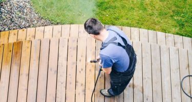 Power Washing vs. Traditional Cleaning Methods: Which Is Right for You?